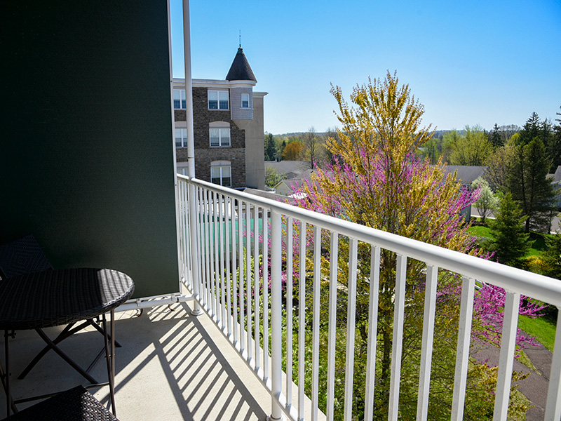 WEL Upper Moreland Apartment balcony
