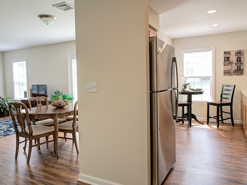 WEL Upper Moreland Cottage Kitchen Living Room
